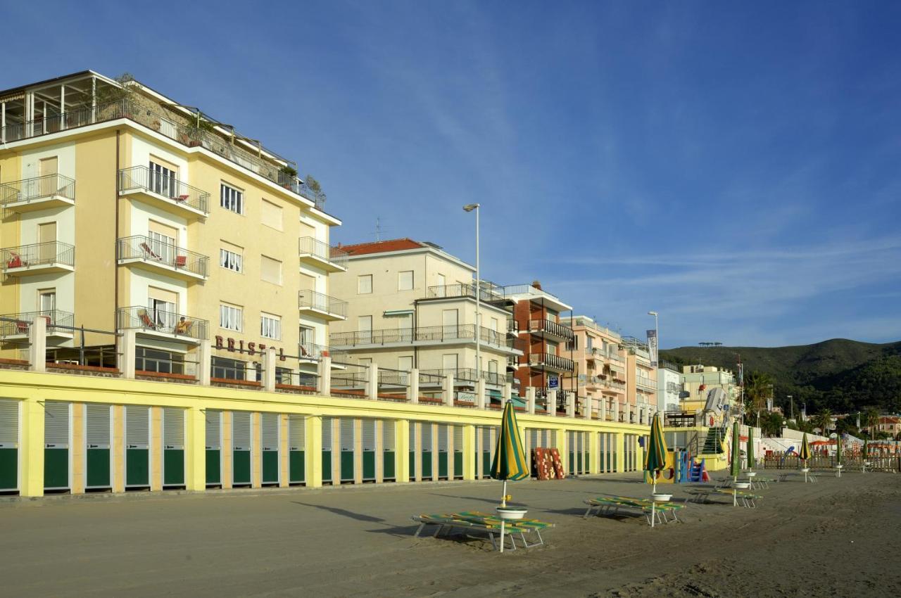 Hotel Bristol Laigueglia Εξωτερικό φωτογραφία