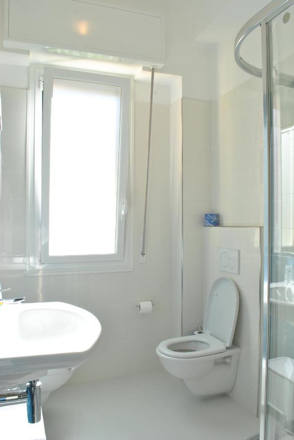 Hotel Bristol Laigueglia Εξωτερικό φωτογραφία